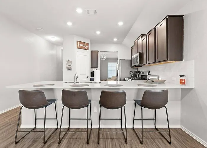 Spacious 3/2 Kalahari Waterpark * Round Rock