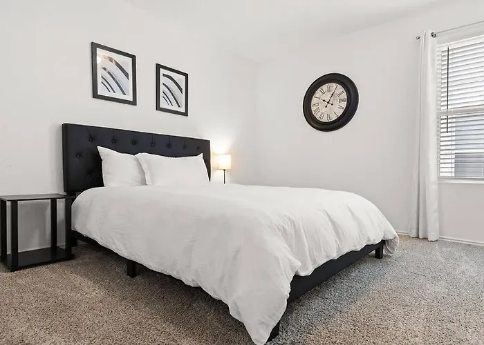 Spacious 3/2 Kalahari Waterpark