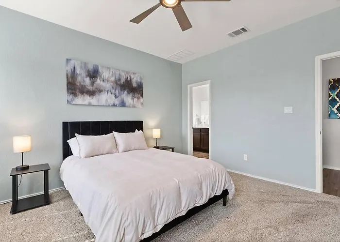 Spacious 3/2 Kalahari Waterpark * Round Rock