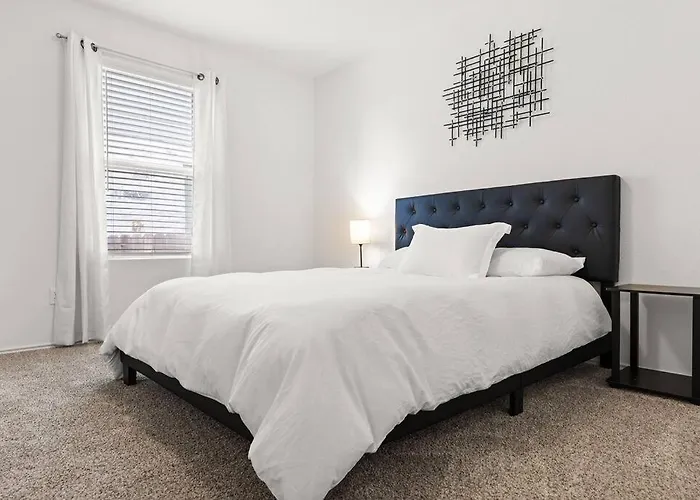 Spacious 3/2 Kalahari Waterpark *
